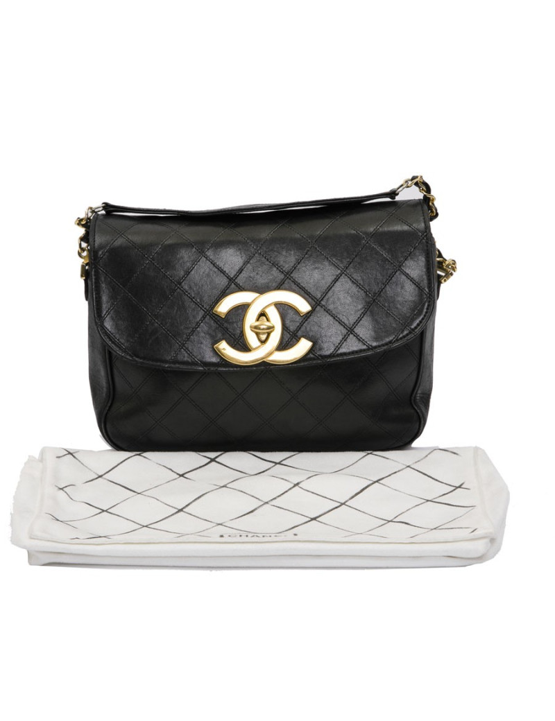 Sac CHANEL cuir d'agneau matelassé noir Vintage