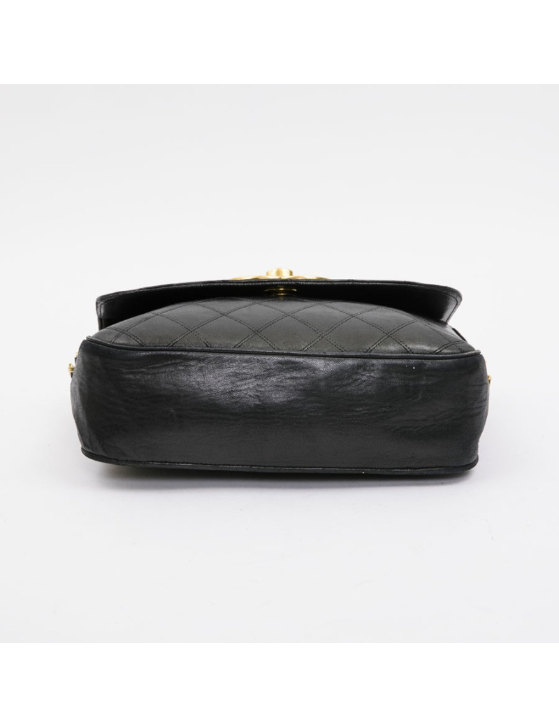 Sac CHANEL cuir d'agneau matelassé noir Vintage