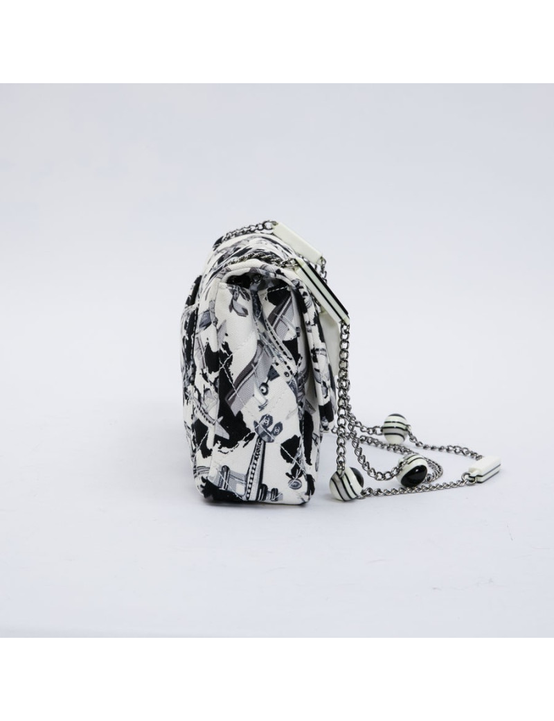 Sac CHANEL en toile  beige "Collection 