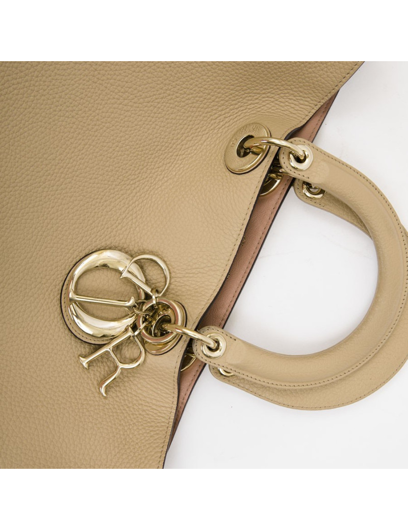 Sac DIOR Diorissimo cuir taurillon beige