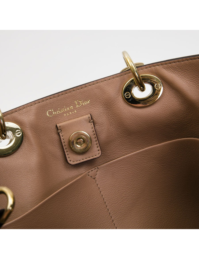 Sac DIOR Diorissimo cuir taurillon beige