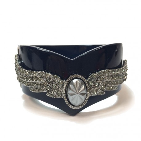 CHANEL cuff bracelet in blue resin and wings in silver metal