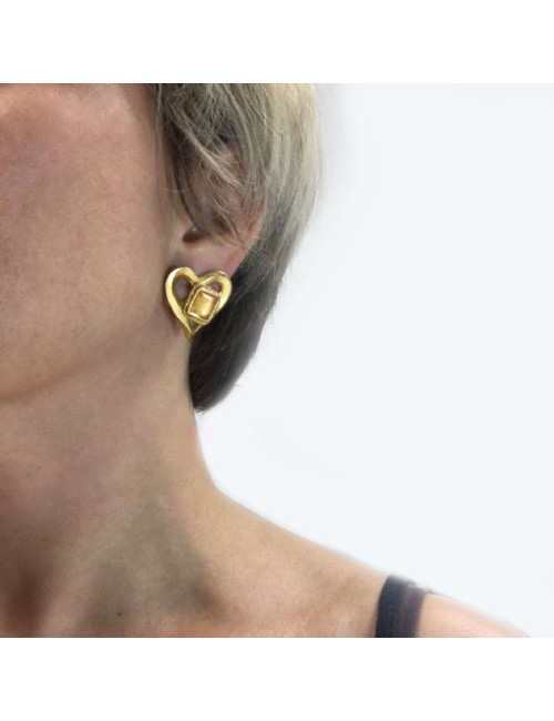 Boucles d'oreilles clips CHRISTIAN LACROIX coeur en métal doré or mat