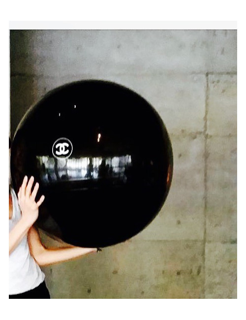Ballon de gymnastique CHANEL noir grand modèle