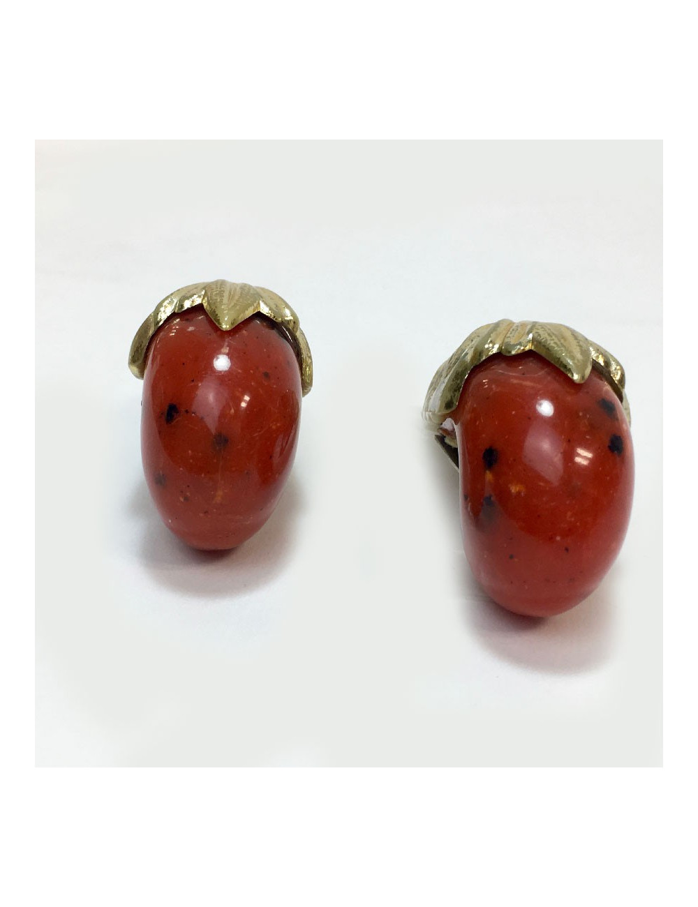 ISABEL CANOVAS coral clip-on earrings