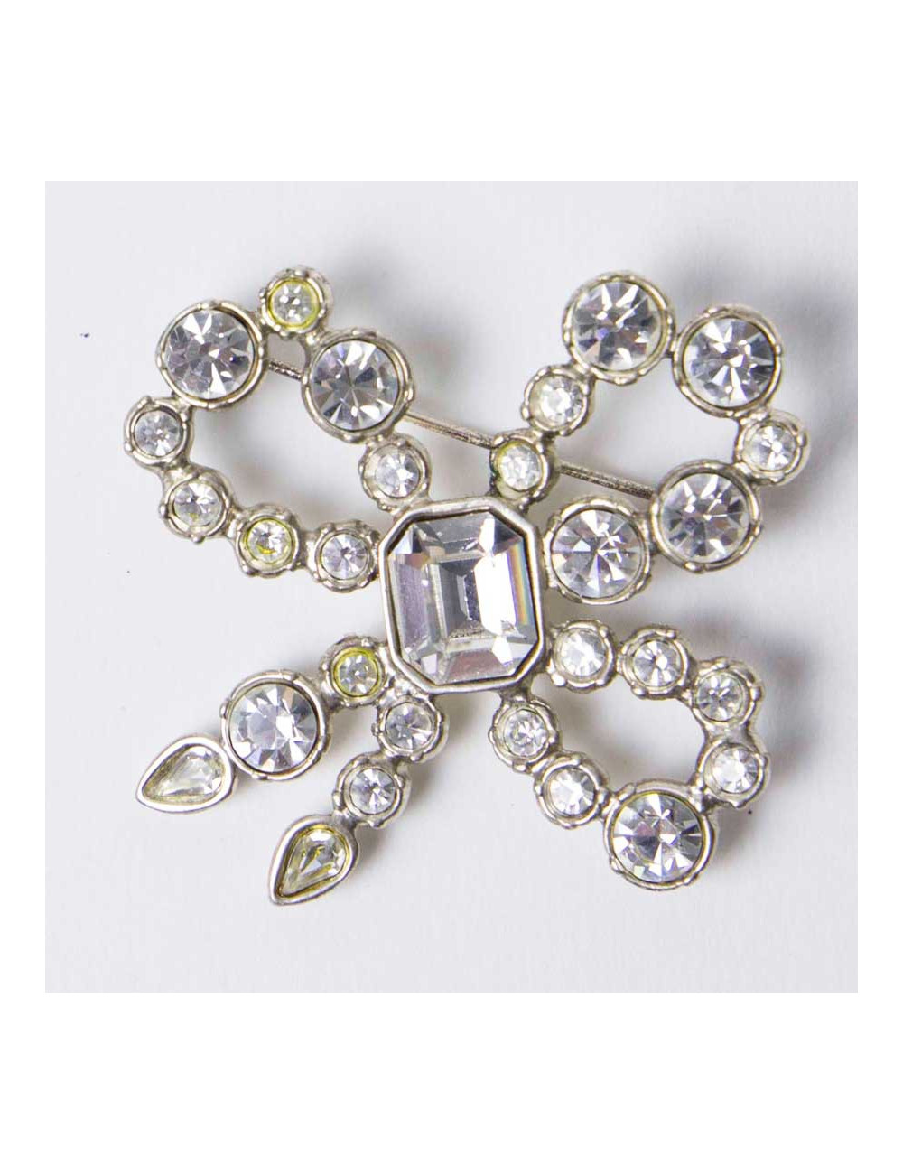 Broche YSL SAINT LAURENT brillants 