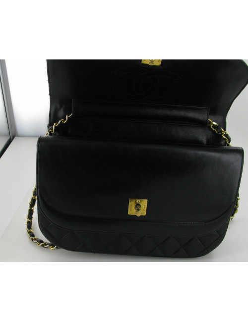 Sac CHANEL Vintage à double rabat en cuir matelassé noir