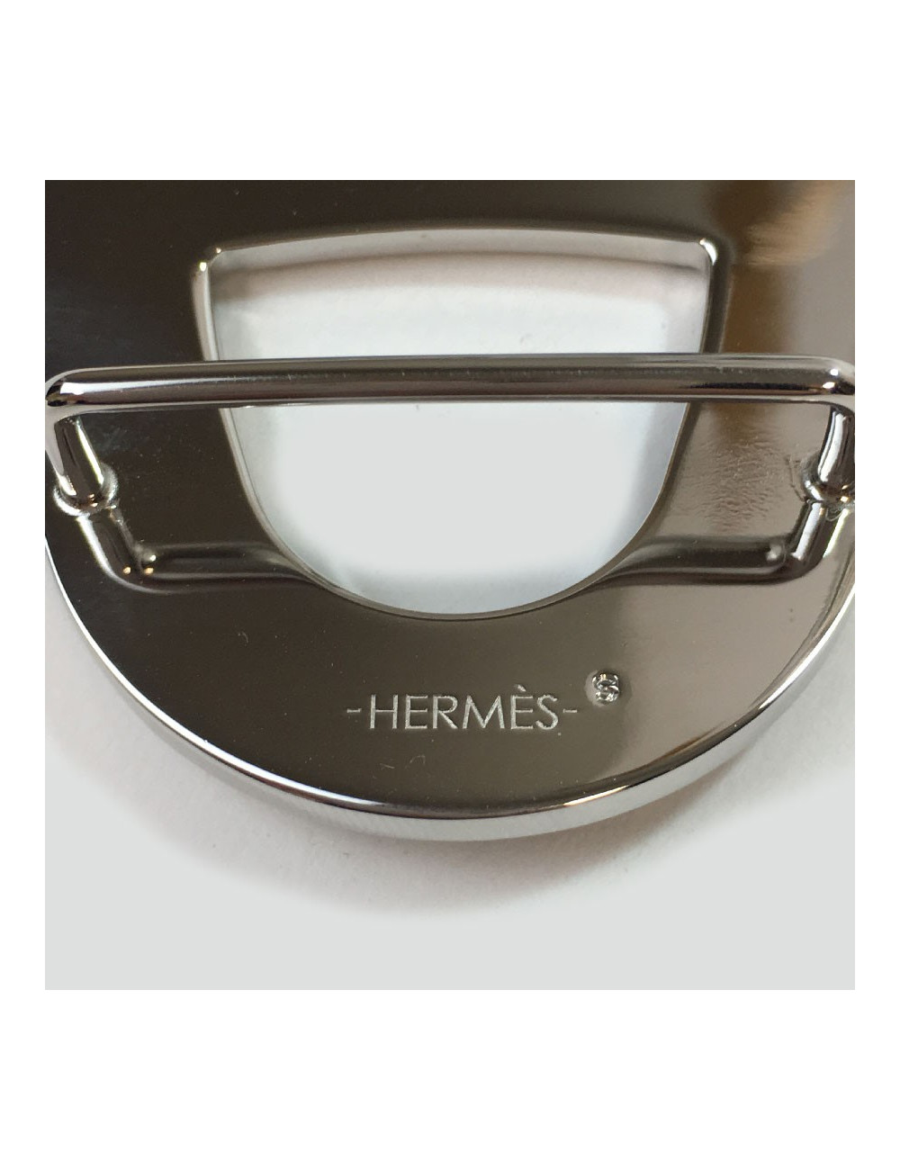 Boucle HERMES chaine d'ancre émaillée noire