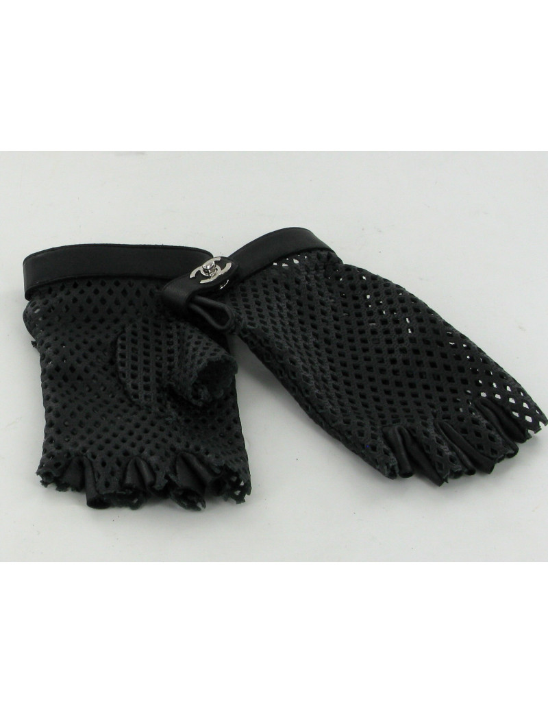 Mitaines CHANEL en cuir de veau noir T.7