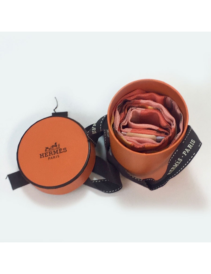 Twilly HERMES "Mors et Gourmettes " en soie vichy rose