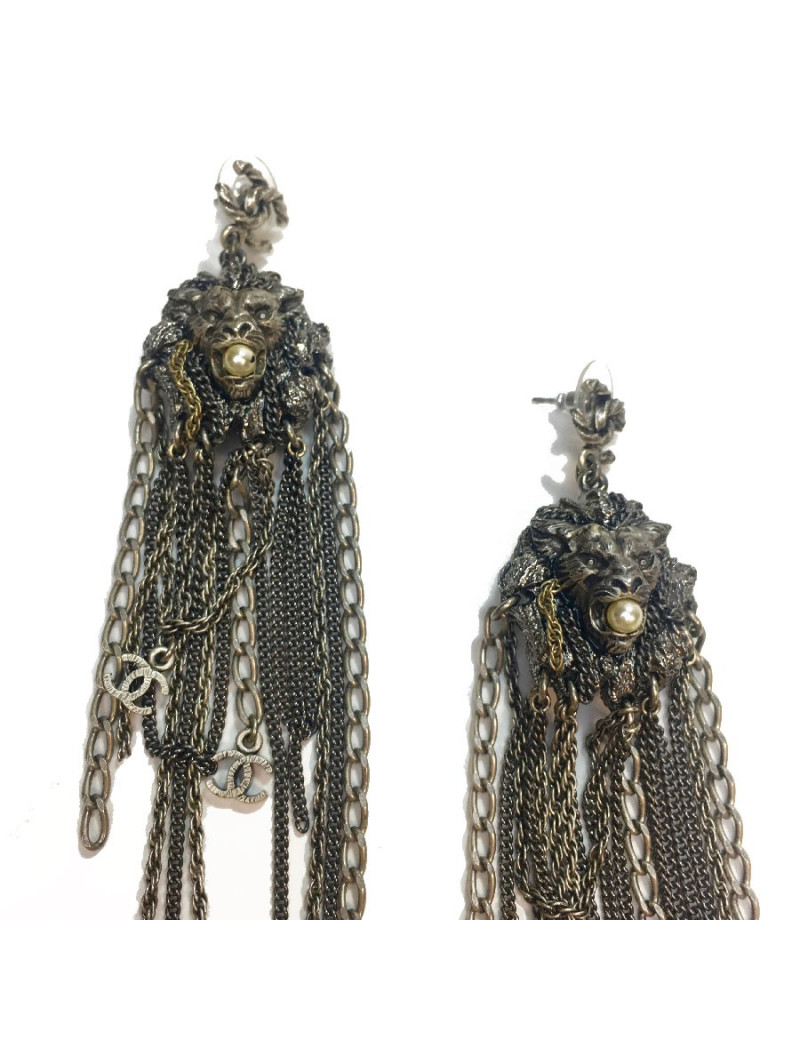 Boucles d'oreille CHANEL "Paris Venise" tête de lion et chaines