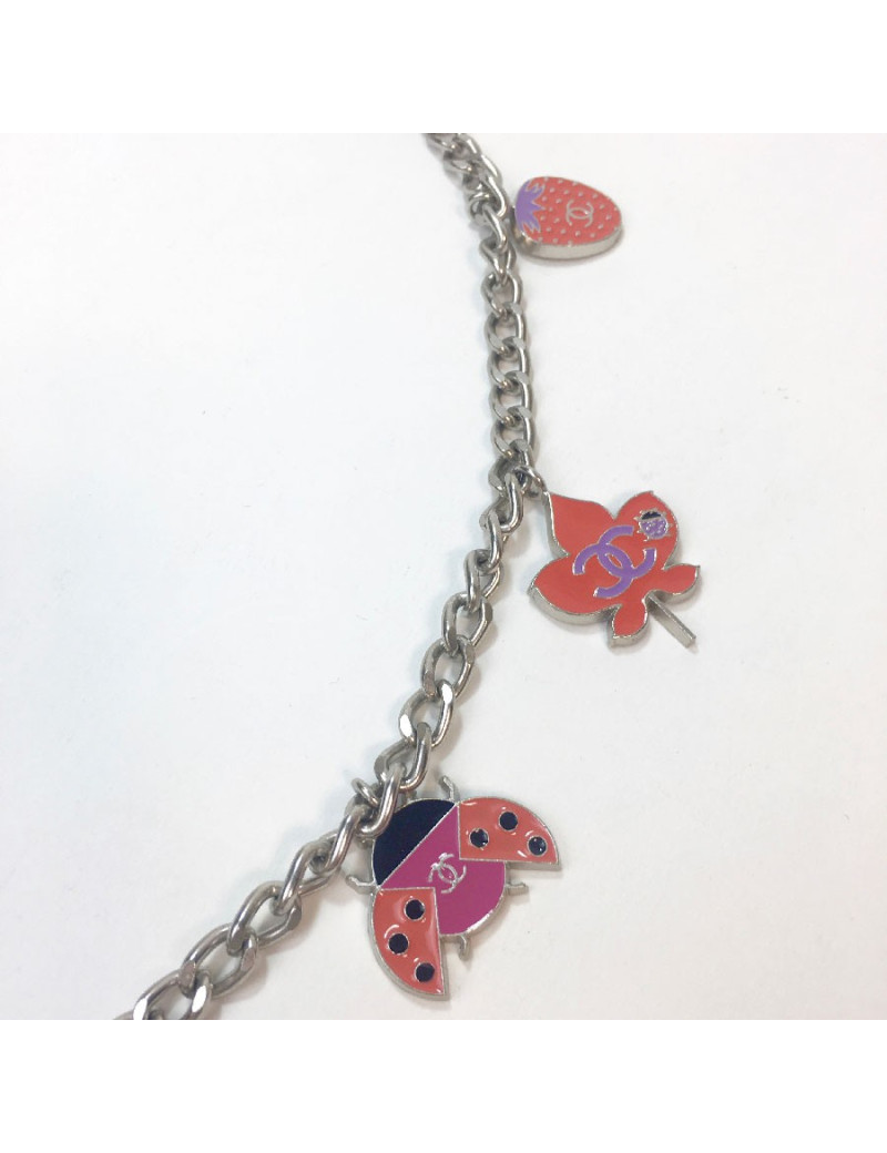 Ceinture CHANEL argentée avec charms