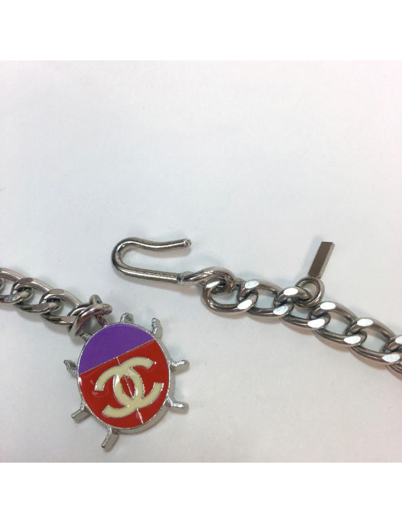 Ceinture CHANEL argentée avec charms