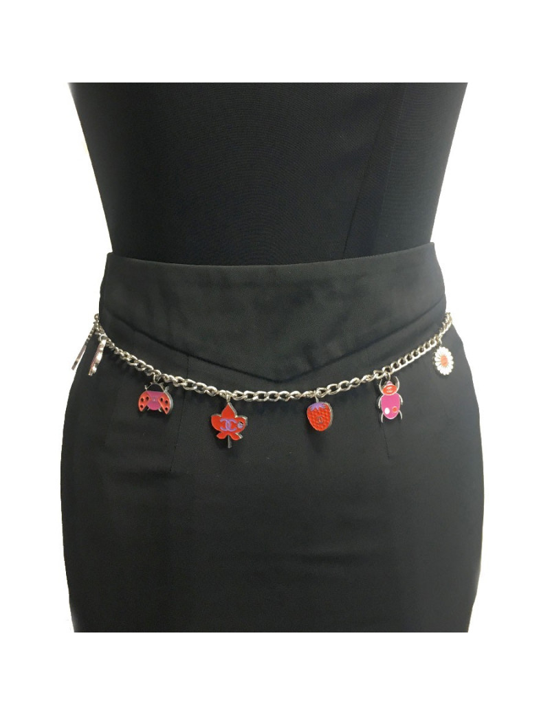 Ceinture CHANEL argentée avec charms