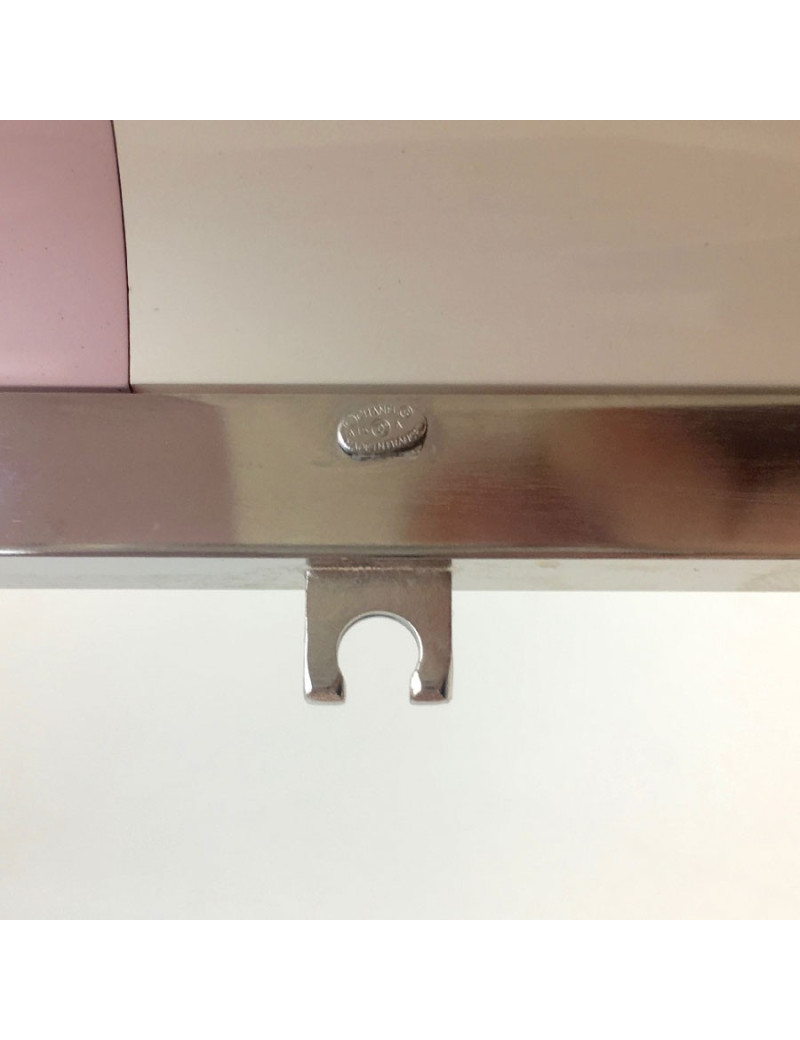 Manchette CHANEL en résine rose et blanc et strass