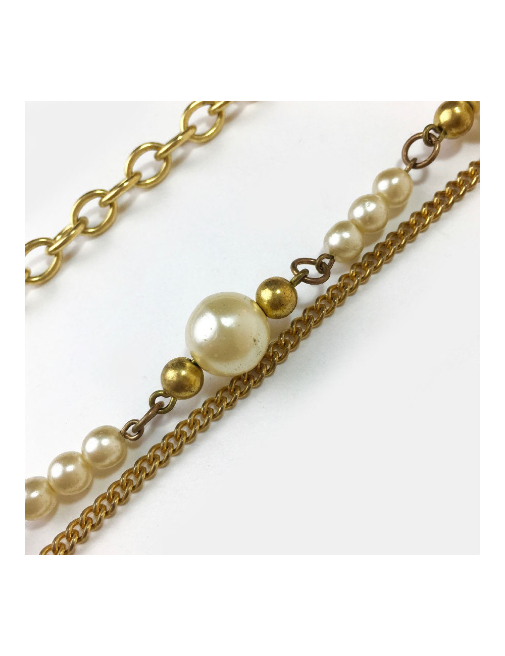 Collier YVES SAINT LAURENT vintage multi rangs de chaines dorées et perles