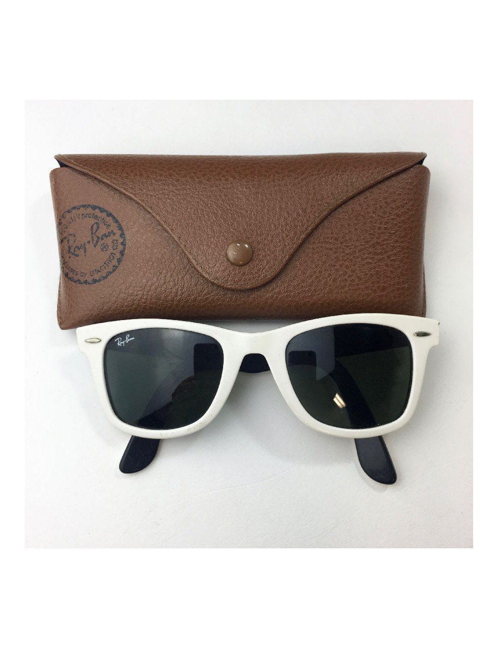 Lunettes de soleil RAY BAN Wayfarer blanches