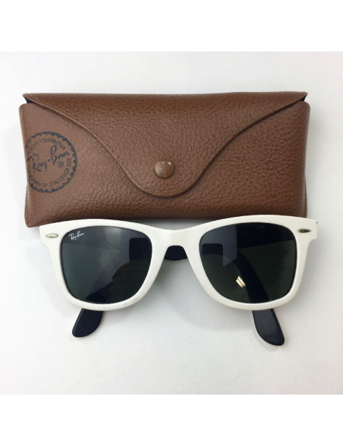 Lunettes de soleil RAY BAN Wayfarer blanches