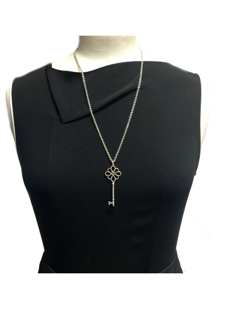 Collier TIFFANY & Co chaîne argent et Clef ajourée