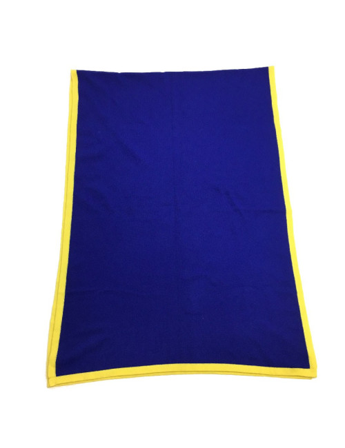 Châle CHANEL en cachemire bleu et liseret jaune