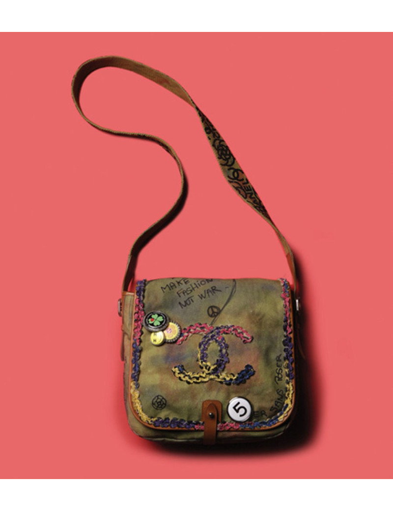 Sac CHANEL toile "Peace and Love"