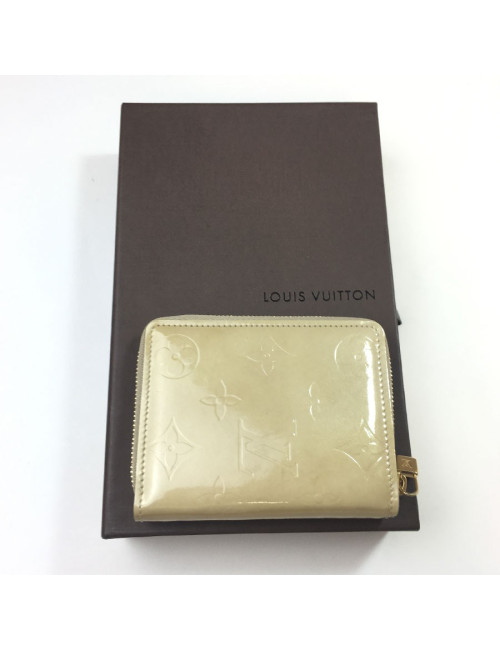 Porte monnaie LOUIS VUITTON CUIR MONOGRAM VERNI BEIGE