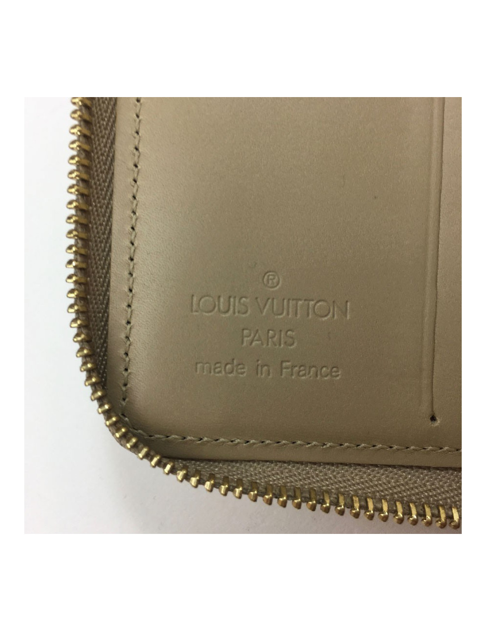 Porte-monnaie LOUIS VUITTON en cuir monogram beige verni