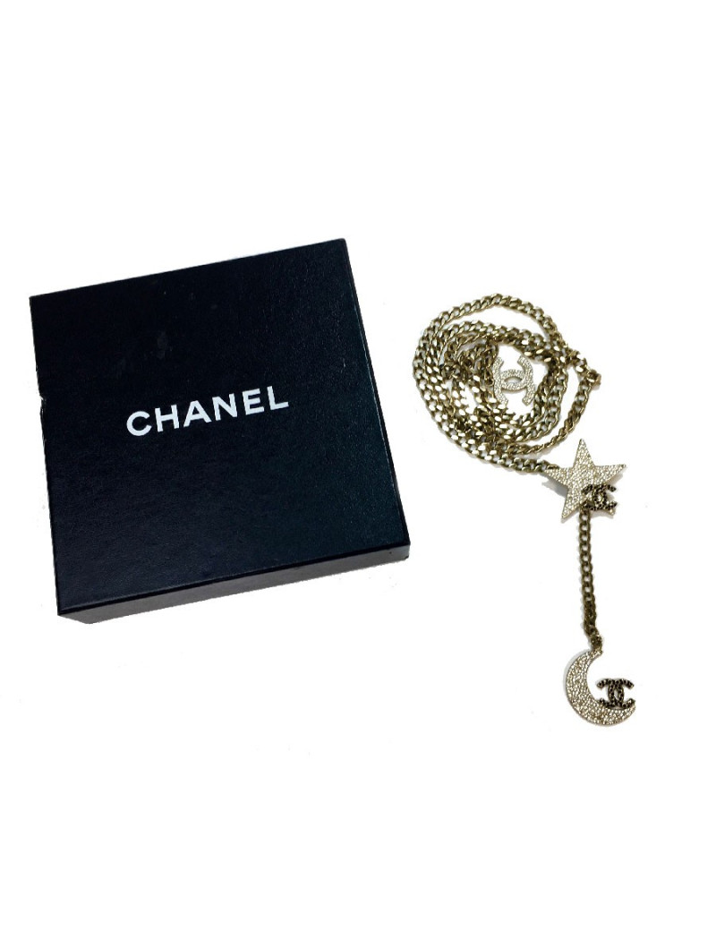 CHANEL chain belt in pale gold metal, moon, star and CC charms