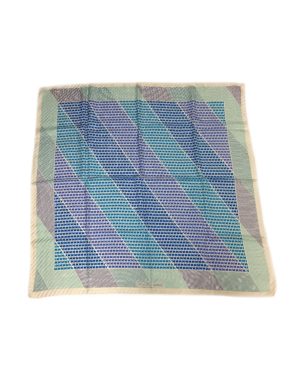 Carré HERMES en soie