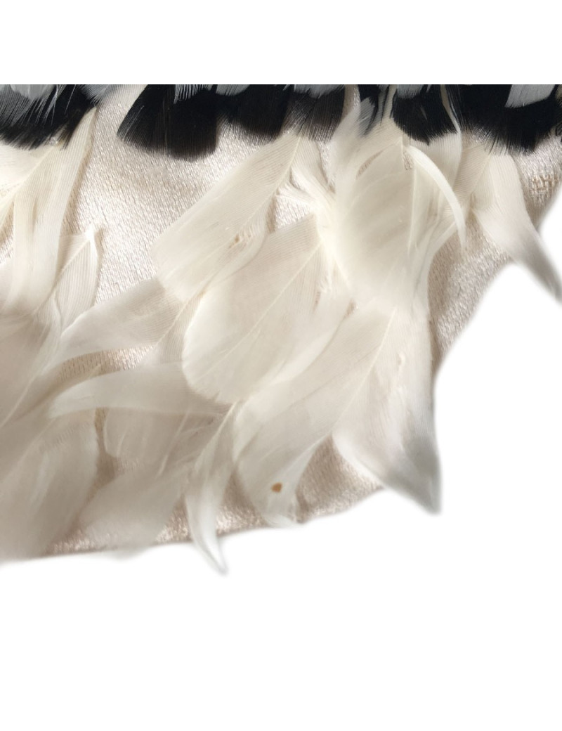 Cravate CHANEL couture plumes d'oie