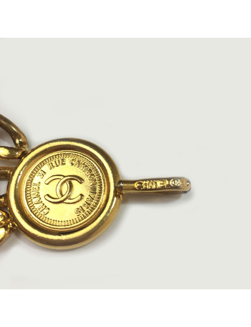 CHANEL vintage chain belt in gilt metal