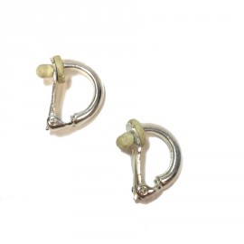 Boucles d'oreille clips non signées en métal argenté