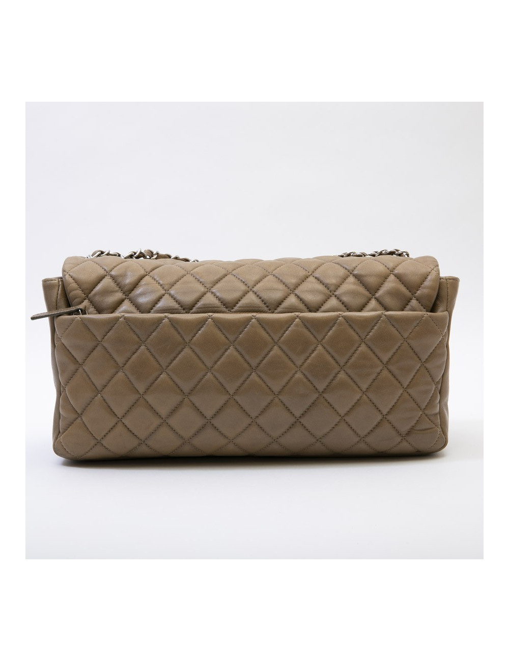 Sac CHANEL cuir d'agneau lisse matelassé marron 