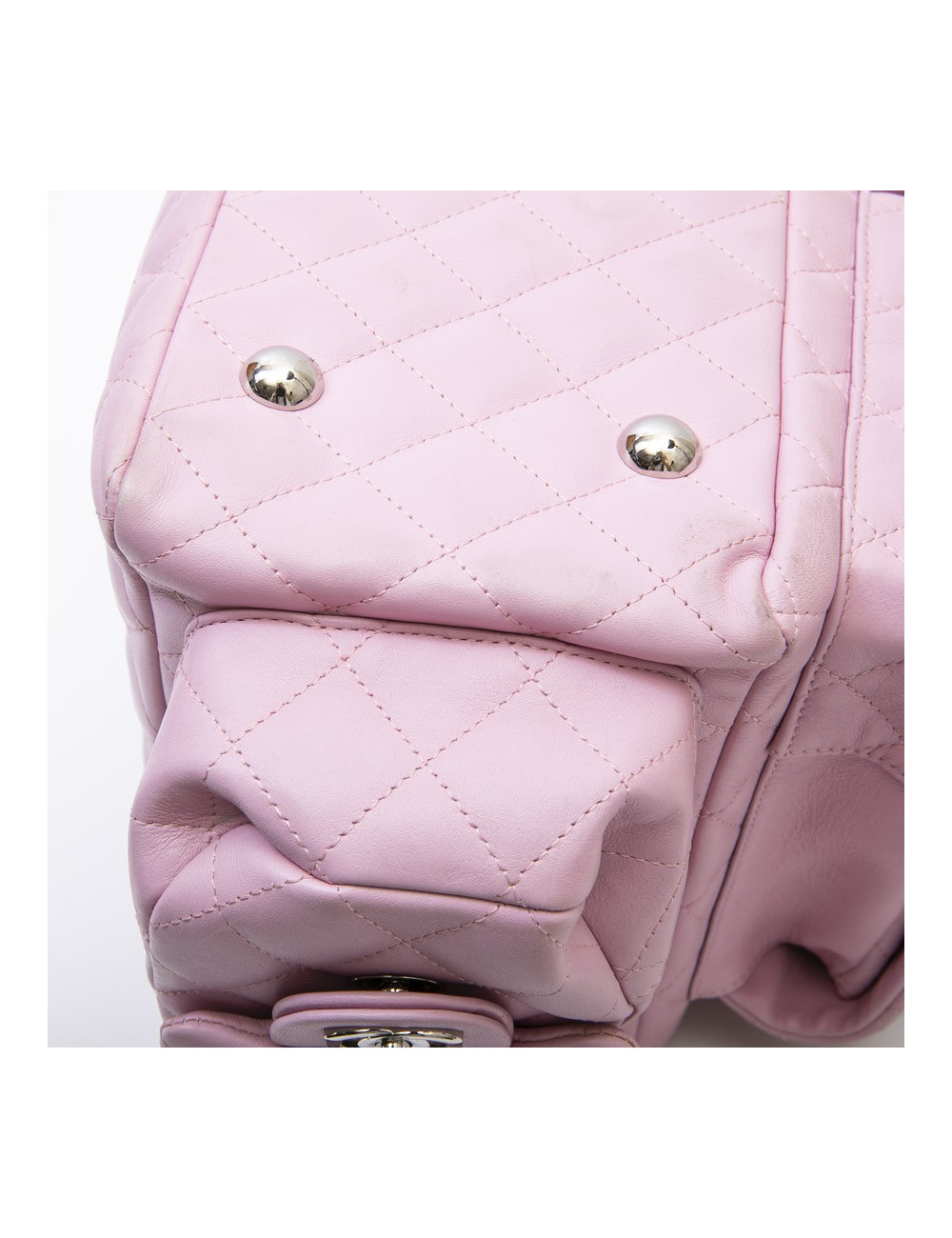 CHANEL Cambon large bag in pink smooth quilted lamb leather