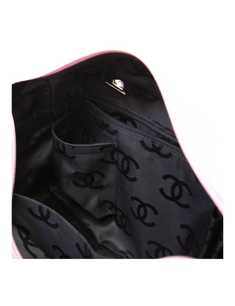 CHANEL Cambon large bag in pink smooth quilted lamb leather