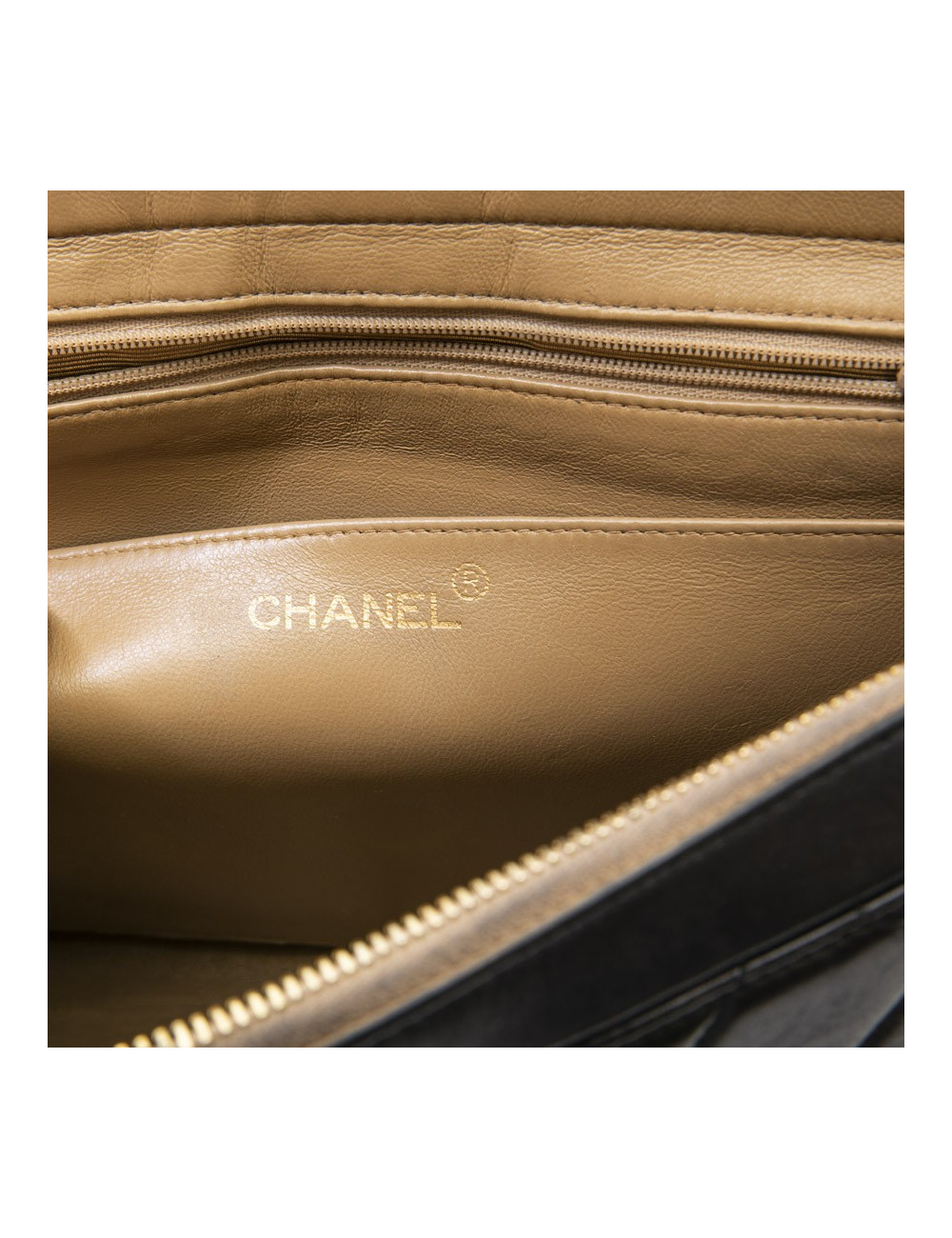 Sac Jumbo CHANEL cuir d'agneau matelassé noir Vintage