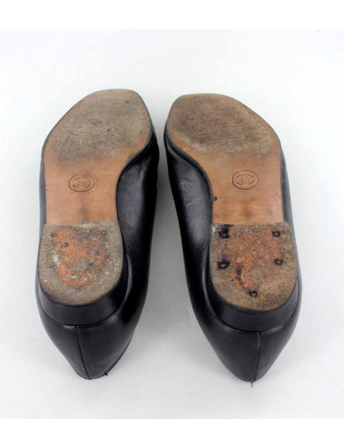 Ballerines CHANEL en cuir noir T 36