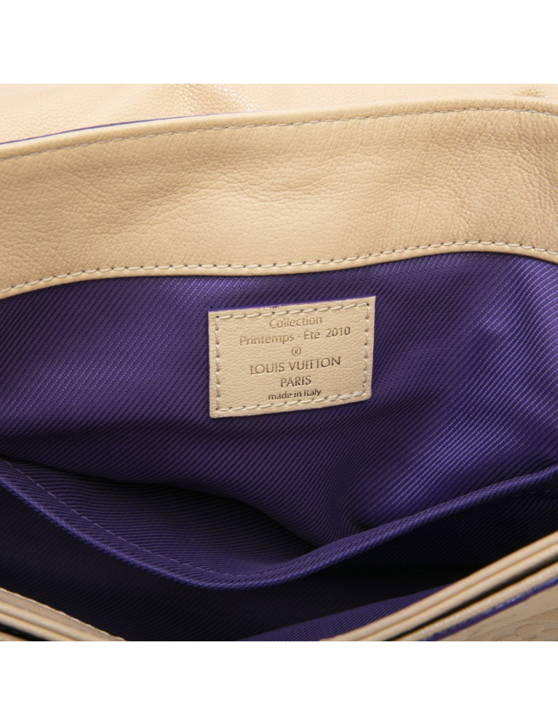 Sac LOUIS VUITTON cuir empreinte beige