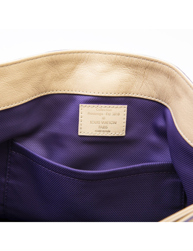 Sac LOUIS VUITTON cuir empreinte beige