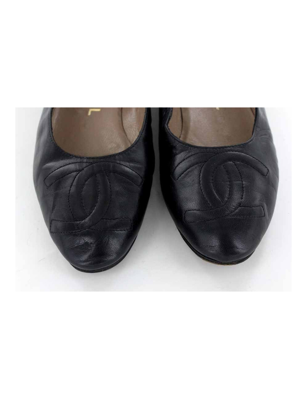 Ballerines CHANEL en cuir noir T 36