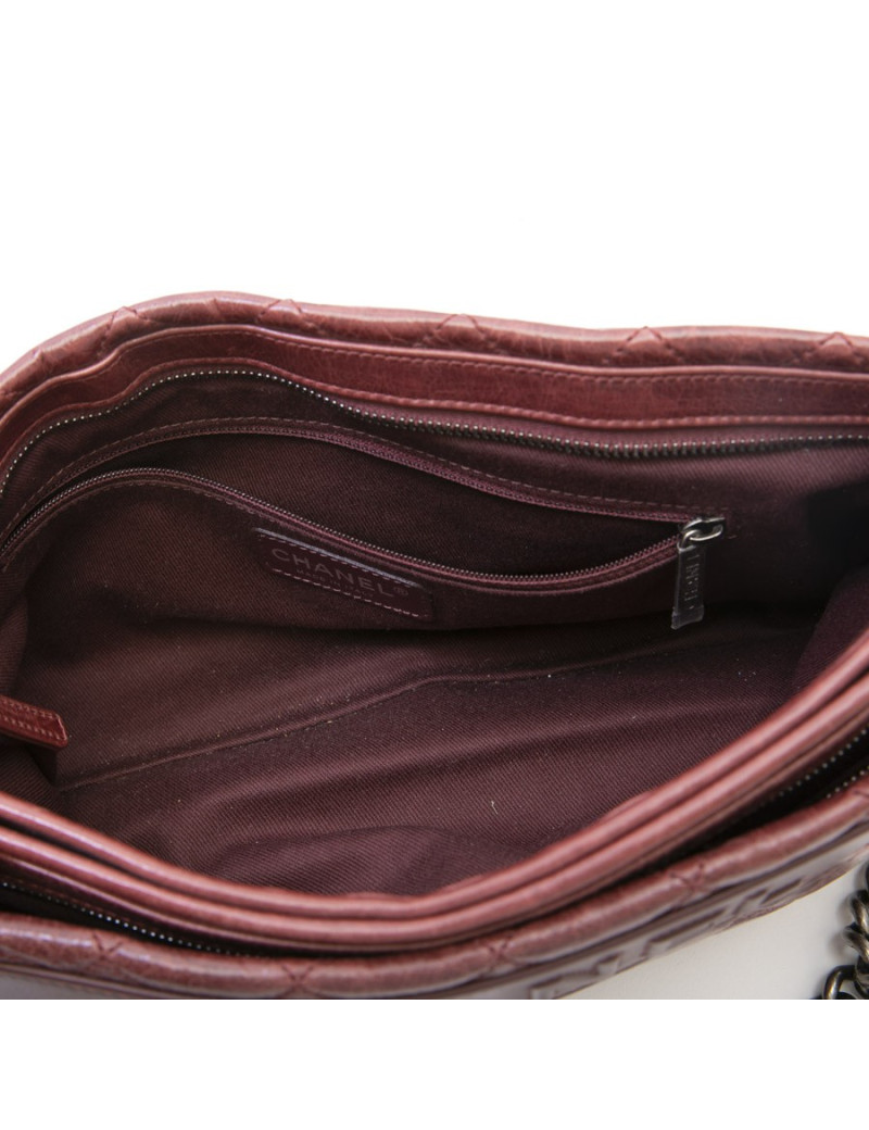 Sac CHANEL cuir verni matelassé vieilli bordeaux
