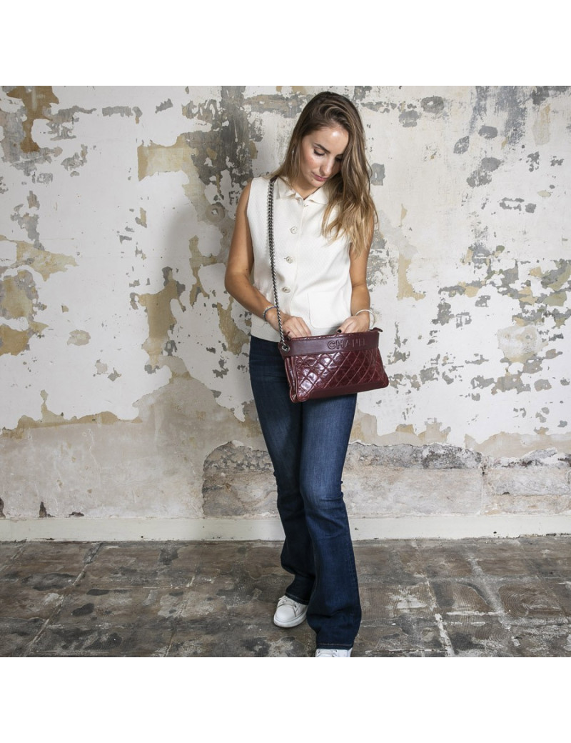 Sac CHANEL cuir verni matelassé vieilli bordeaux