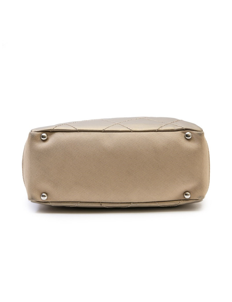 Sac "Biarritz" CHANEL toile matelassée beige doré