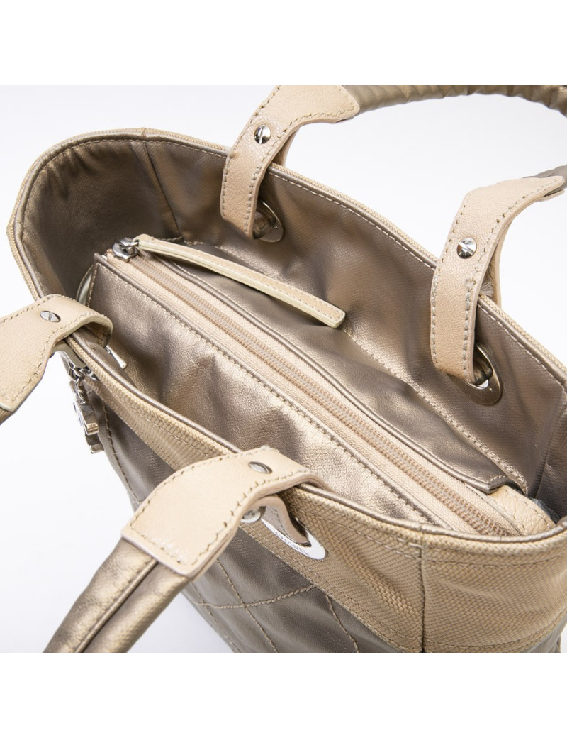 Sac "Biarritz" CHANEL toile matelassée beige doré