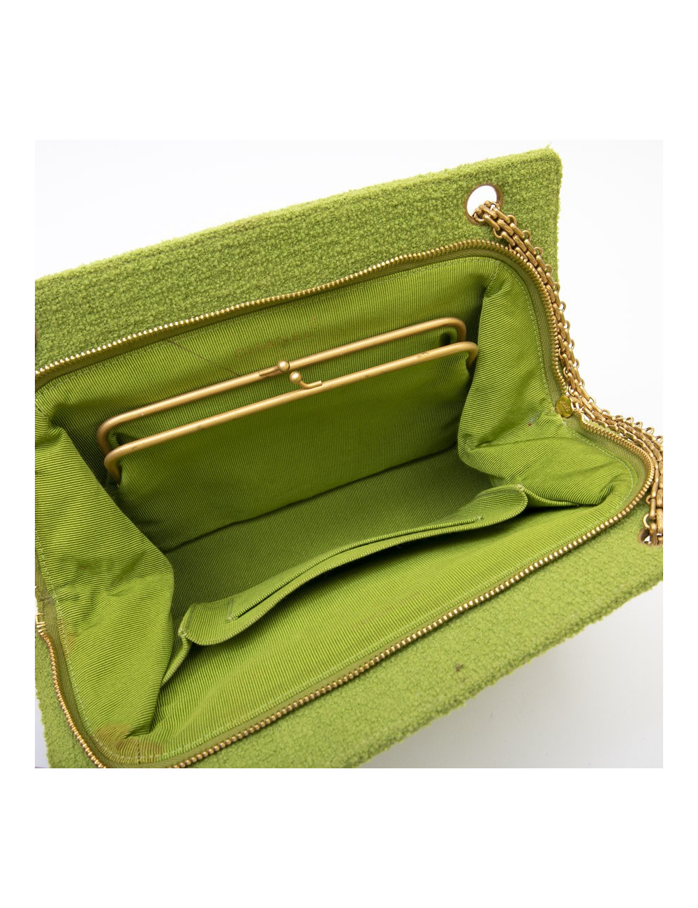 Sac CHANEL en tissu éponge vert anis Vintage