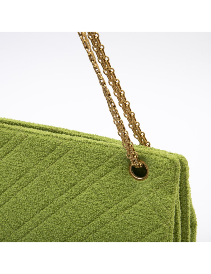 Sac CHANEL en tissu éponge vert anis Vintage