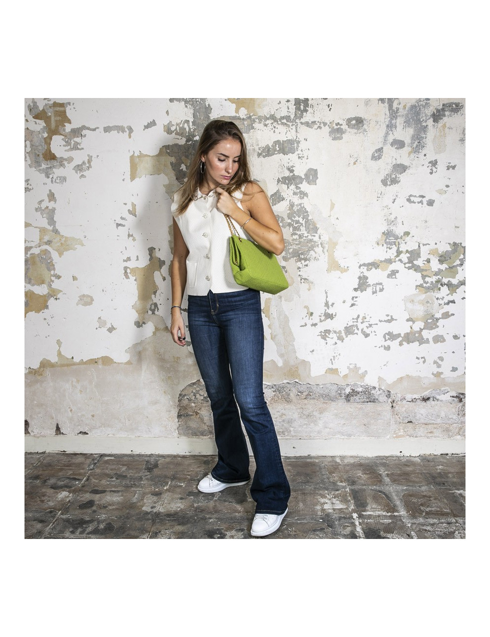 Sac CHANEL en tissu éponge vert anis Vintage