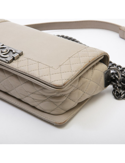 CHANEL boy bag in beige leather