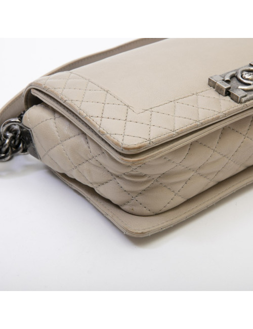 CHANEL boy bag in beige leather