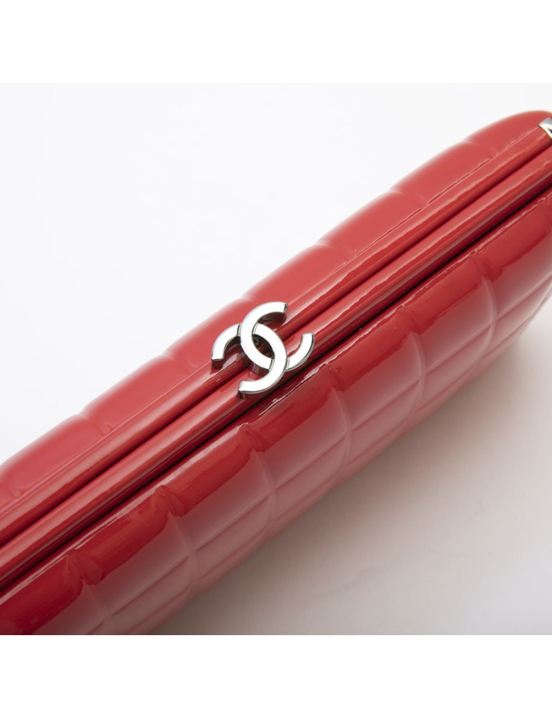 Clutch CHANEL cuir verni rouge